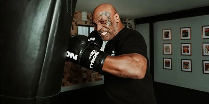 Tinju Mike Tyson – Profil & Perjalanan Dari Puncak Kejayaan Hingga Kontroversi